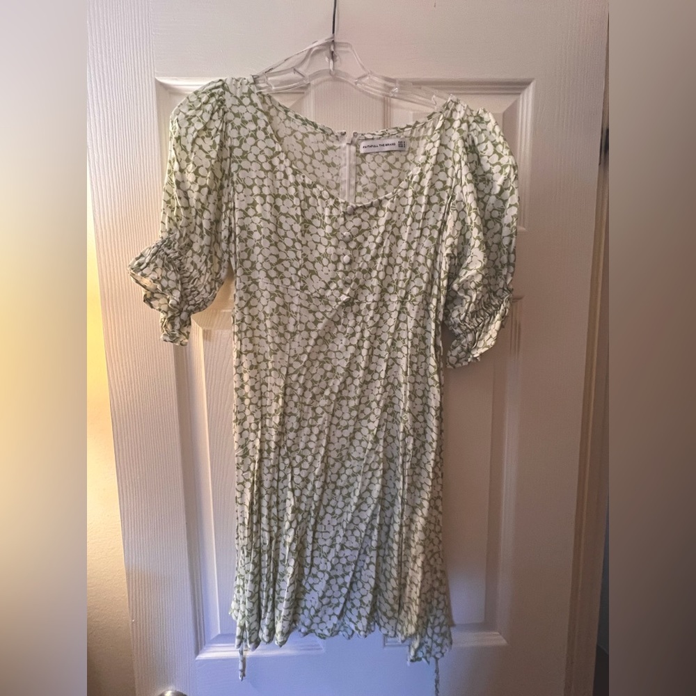 Faithful the Brand Floral Dress Size Small